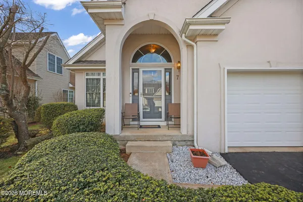 Property Slideshow image 2 of 39 | 7 salter ct, Manalapan, NJ, 07726