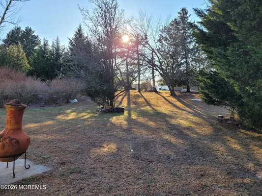 Property Slideshow image 3 of 21 | 7 le lamentin dr, Toms River, NJ, 08757