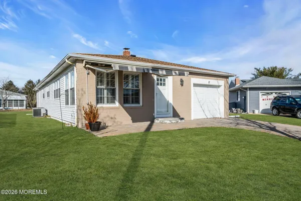 Property Slideshow image 2 of 30 | 12 nelson ct, Toms River, NJ, 08757