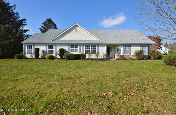 Property Slideshow image 3 of 58 | 2382 braddock rd, Toms River, NJ, 08755