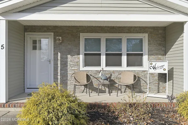 Property Slideshow image 3 of 48 | 5 sheepshead dr, Toms River, NJ, 08757