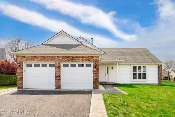 Property Slideshow image 2 of 40 | 4 otley ct, Berkeley, NJ, 08721