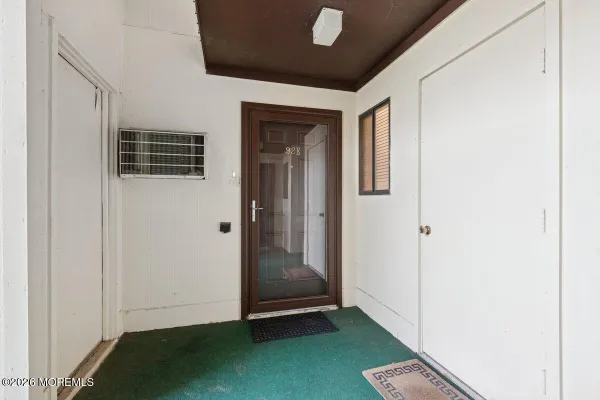 Property Slideshow image 3 of 14 | 92 arrowood rd e, Manalapan, NJ, 07726