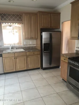 Property Slideshow image 2 of 10 | 9 modena ct, Manchester, NJ, 08759