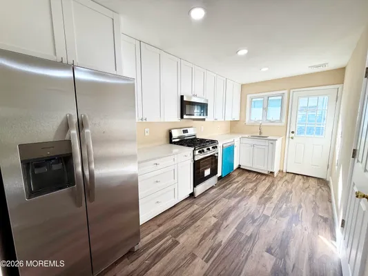 Property Slideshow image 3 of 12 | 2268 mount hood ln, Toms River, NJ, 08753