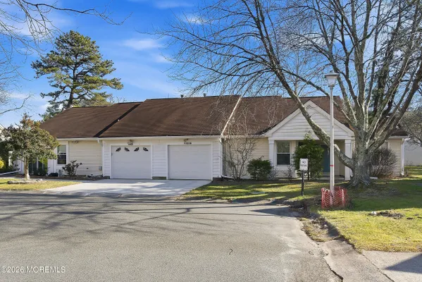 Property Slideshow image 2 of 56 | 891b stratford ct b, Manchester, NJ, 08759