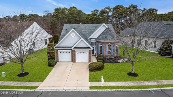 Property Slideshow image 2 of 88 | 35 muirfield rd, Jackson, NJ, 08527