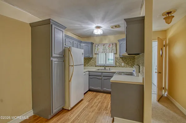 Property Slideshow image 2 of 18 | 14 betsy ross ln a, Whiting, NJ, 08759