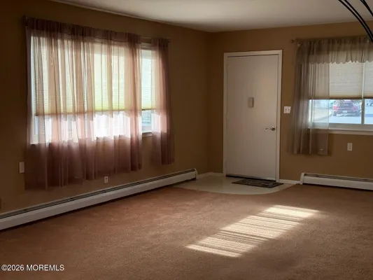 Property Slideshow image 2 of 34 | 176 charlotteville dr, Toms River, NJ, 08757