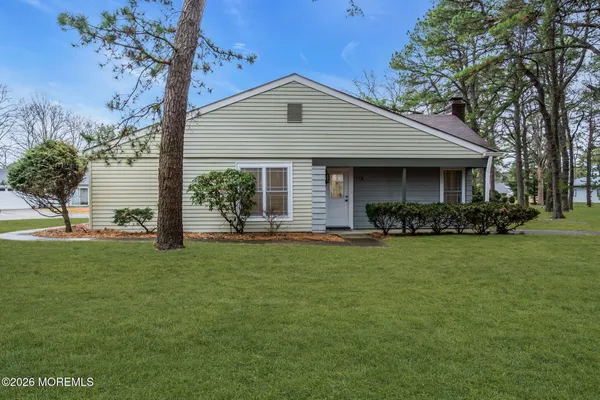 Property Slideshow image 2 of 44 | 21a buckingham dr, Manchester, NJ, 08759