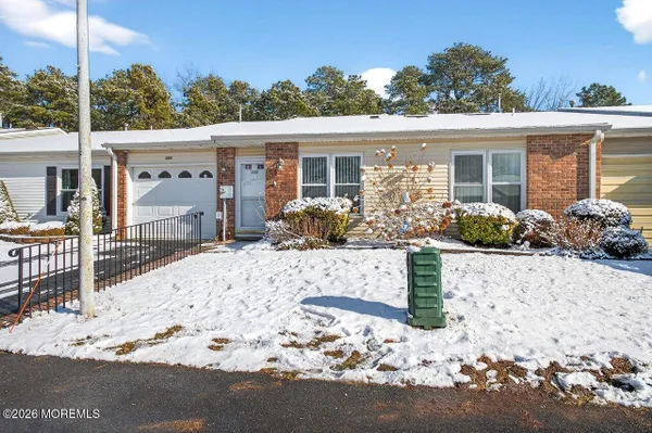 Property Slideshow image 2 of 37 | 103 maplecrest dr, Lakewood, NJ, 08701