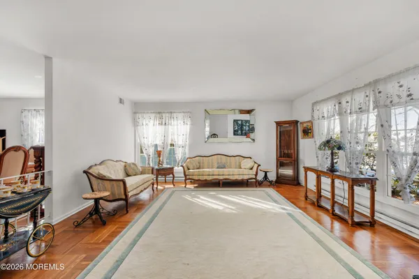 Property Slideshow image 3 of 41 | 23 blackthorn pl, Manchester, NJ, 08759