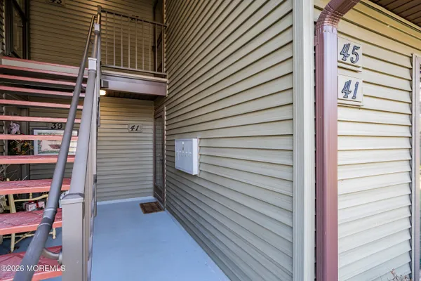 Property Slideshow image 3 of 40 | 41 western reach, Red Bank, NJ, 07701