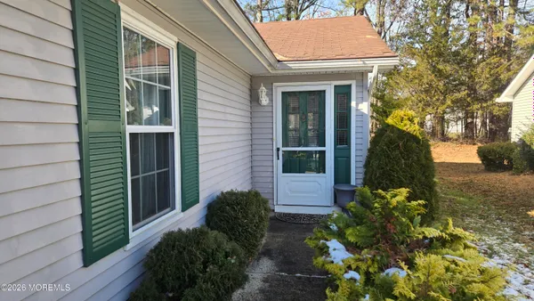 Property Slideshow image 3 of 22 | 30 blue ridge dr, Brick, NJ, 08724