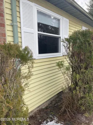 Property Slideshow image 3 of 20 | 19b medford rd # 61, Whiting, NJ, 08759