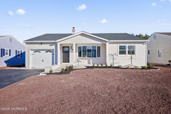 Property Slideshow image 2 of 26 | 12 oakfield rd, Toms River, NJ, 08757