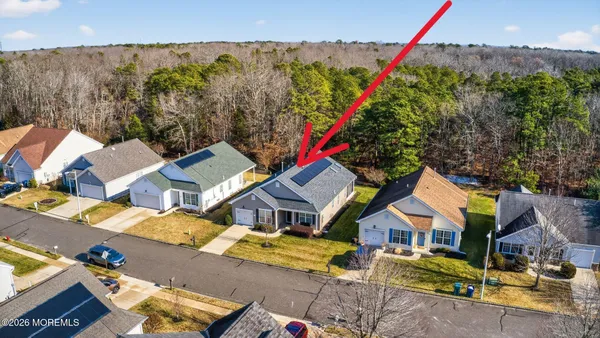 Property Slideshow image 3 of 36 | 84 briarwood dr, Little Egg Harbor, NJ, 08087