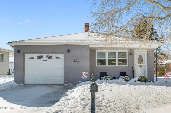 Property Slideshow image 3 of 28 | 16 mirador ct, Berkeley, NJ, 08757