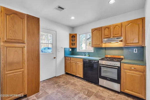Property Slideshow image 2 of 15 | 160 b mallard st, Manchester, NJ, 08759