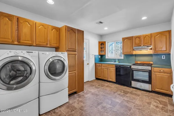 Property Slideshow image 3 of 15 | 160 b mallard st, Manchester, NJ, 08759