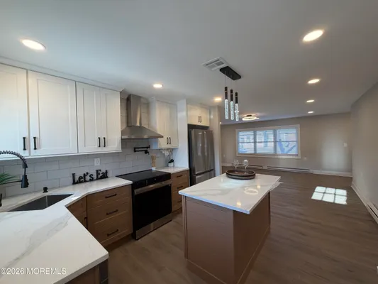 Property Slideshow image 3 of 43 | 833b inverness ct b, Lakewood, NJ, 08701