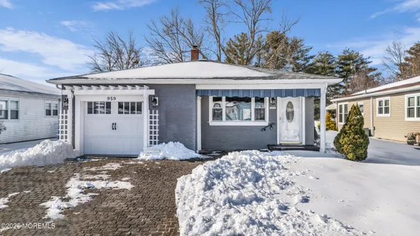 Property Slideshow image 2 of 36 | 959 jamaica blvd, Toms River, NJ, 08757