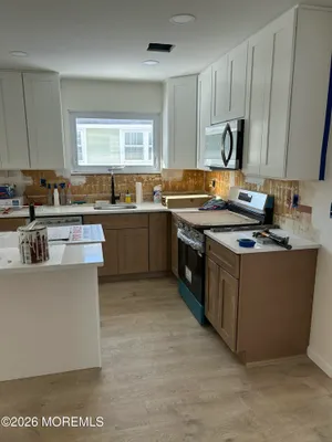 Property Slideshow image 3 of 6 | 77 mount fairweather ln, Toms River, NJ, 08753