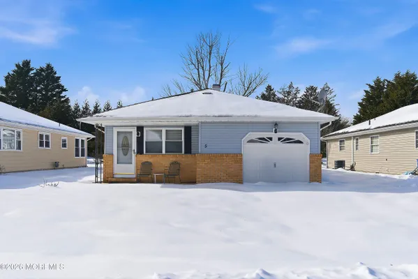 Property Slideshow image 2 of 44 | 5 le lamentin dr, Toms River, NJ, 08757