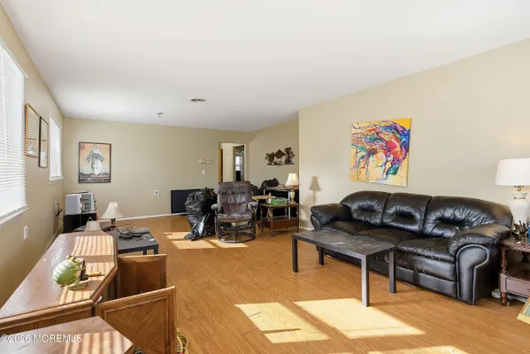 Property Slideshow image 3 of 44 | 5 le lamentin dr, Toms River, NJ, 08757