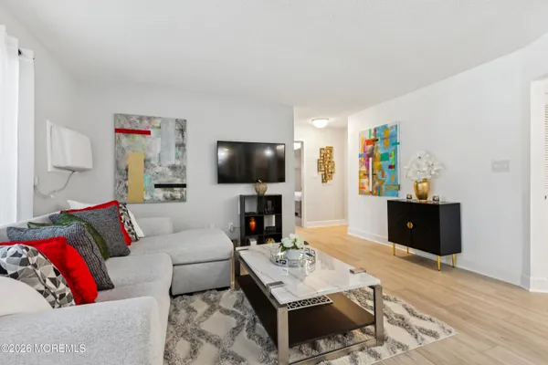 Property Slideshow image 3 of 18 | 94 manchester ct, Red Bank, NJ, 07701