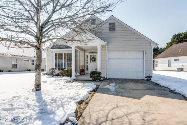 Property Slideshow image 3 of 19 | 564 waterford dr, Manchester, NJ, 08759