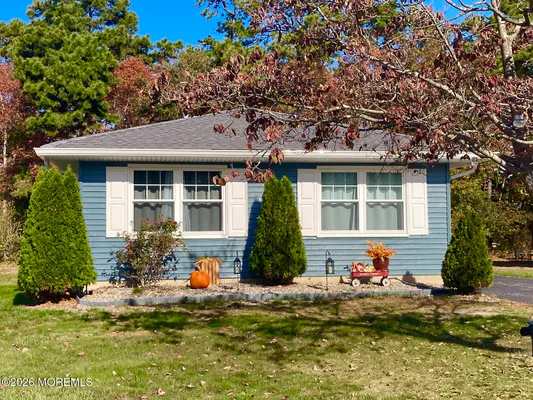 Property Slideshow image 2 of 40 | 4 palm ave, Brick, NJ, 08723