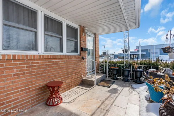 Property Slideshow image 3 of 30 | 2 liberta dr, Toms River, NJ, 08757