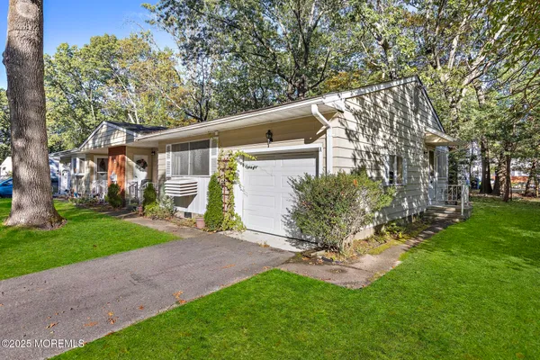 Property Slideshow image 3 of 20 | 3 a minnesota ave, Whiting, NJ, 08759