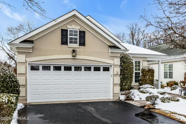 Property Slideshow image 2 of 64 | 3 breton ln, Manalapan, NJ, 07726