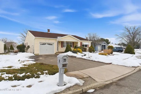 Property Slideshow image 3 of 43 | 61 westport dr, Toms River, NJ, 08757