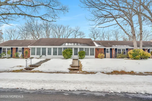 Property Slideshow image 2 of 24 | 111b edinburgh ln, Lakewood, NJ, 08701