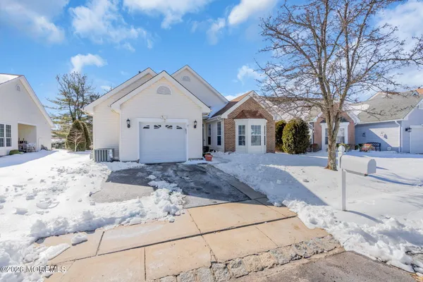 Property Slideshow image 2 of 25 | 37 butler ave, Bayville, NJ, 08721