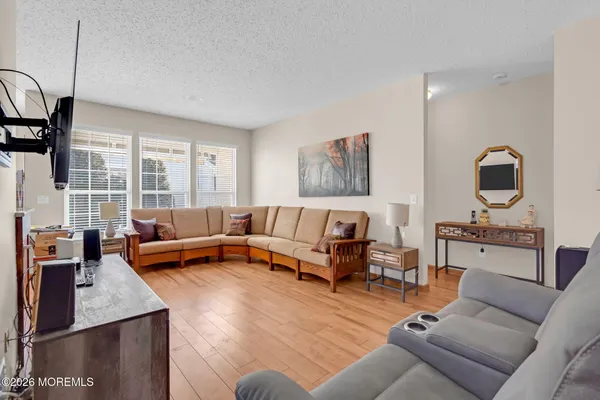 Property Slideshow image 3 of 25 | 37 butler ave, Bayville, NJ, 08721