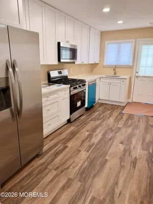 Property Slideshow image 2 of 8 | 2268 mount hood ln, Toms River, NJ, 08753