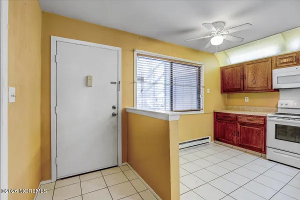 Property Slideshow image 3 of 35 | 239 medford ct a, Manalapan, NJ, 07726