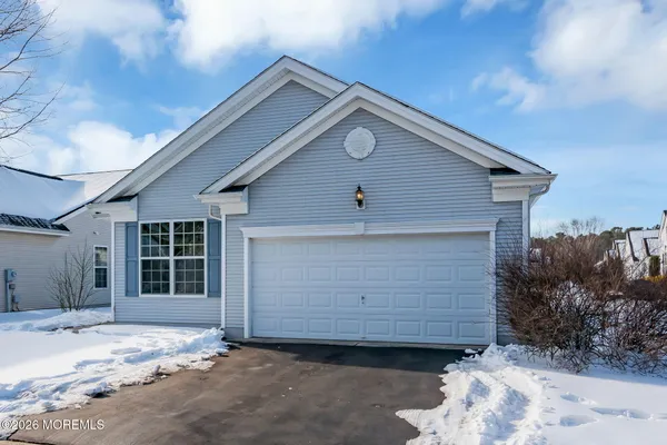 Property Slideshow image 2 of 48 | 63 marlow dr, Jackson, NJ, 08527