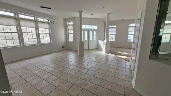 Property Slideshow image 2 of 22 | 6 saint andrews rd, Jackson, NJ, 08527