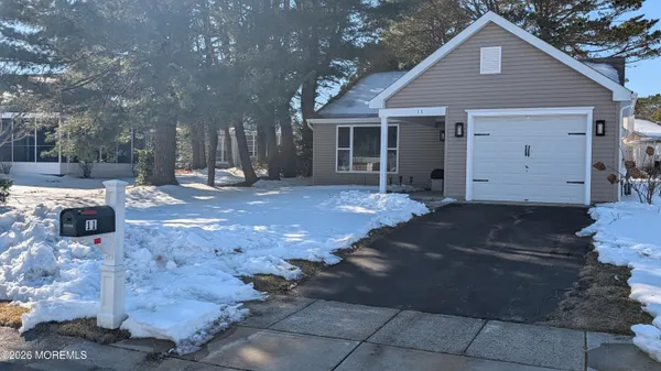 Property Slideshow image 2 of 22 | 11 twyford ln, Manchester, NJ, 08759