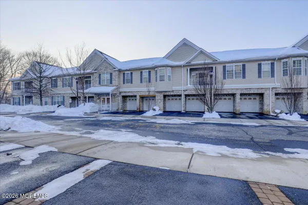 Property Slideshow image 2 of 35 | 215 bloomsbury dr, Morganville, NJ, 07751