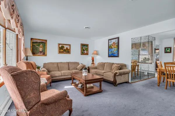 Property Slideshow image 3 of 23 | 119 edgewater ct, Toms River, NJ, 08757