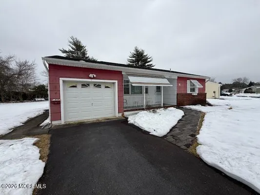 Property Slideshow image 3 of 14 | 16 sutherland ct, Toms River, NJ, 08757