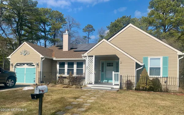 Property Slideshow image 2 of 11 | 27 amesbury rd # 64, Whiting, NJ, 08759