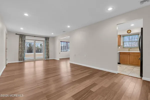 Property Slideshow image 2 of 22 | 1 masters rd, Brick, NJ, 08724