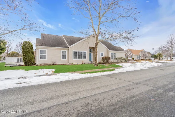 Property Slideshow image 2 of 31 | 2 chambord ct, Manchester, NJ, 08759